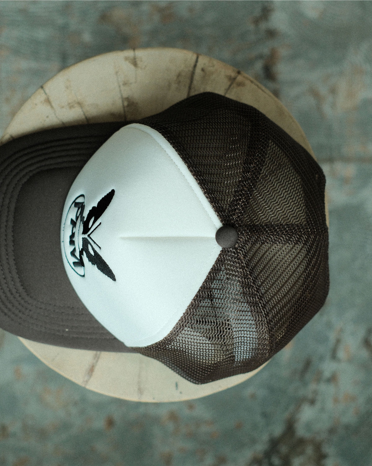 P.A.M. SIGNALS TRUCKER CAP BRN (10428)