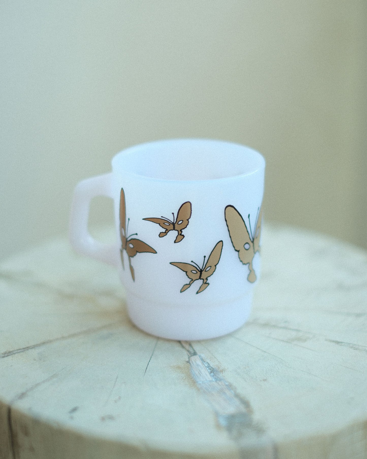 P.A.M. ALIEN BUTTERFLY MUG (10465/B)