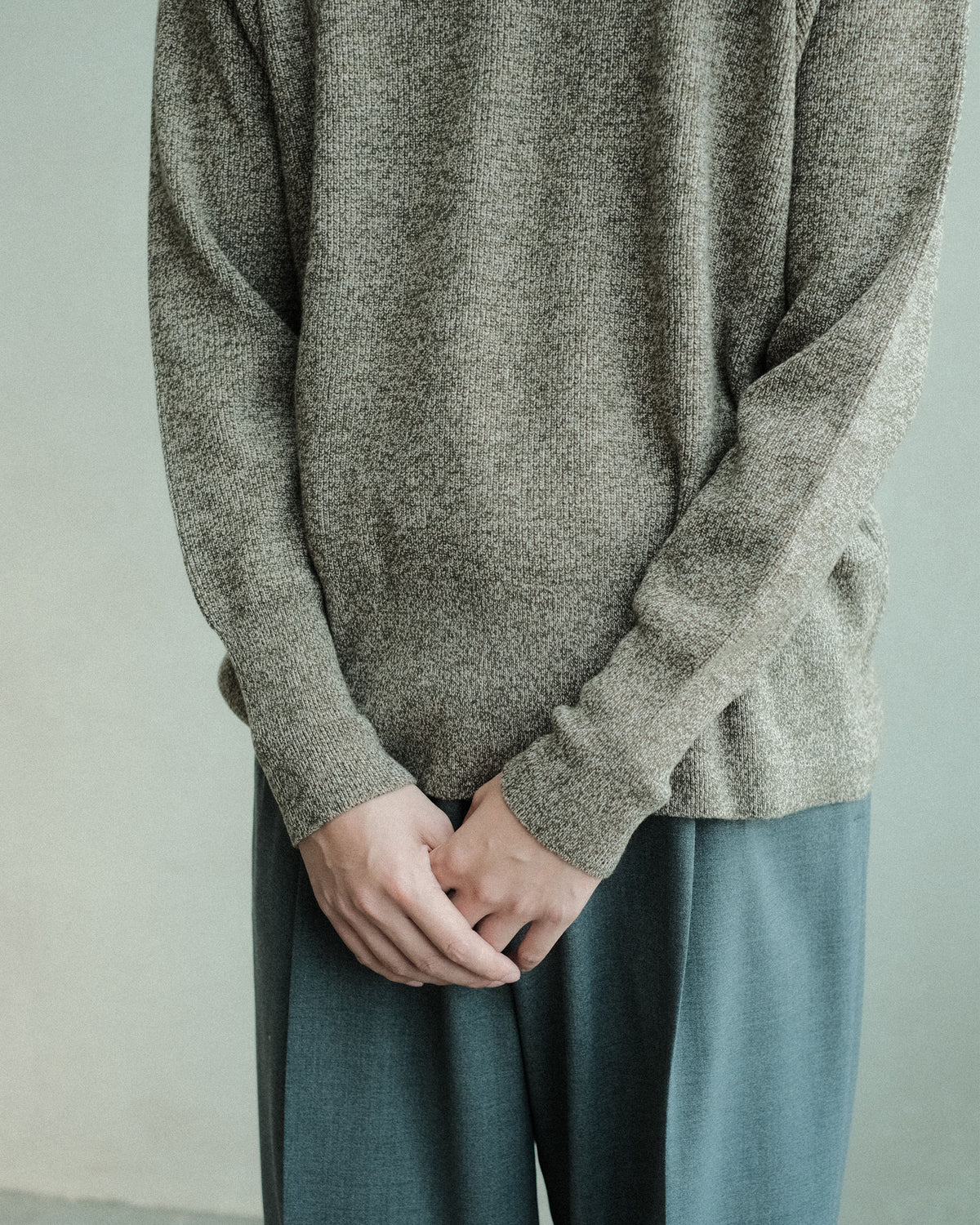 oira V neck pull over GRN (IFVP001)