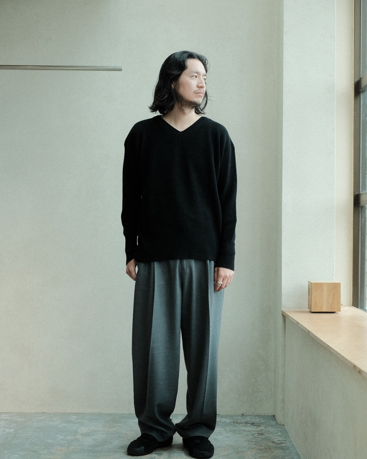 oira V neck pull over BLK (IFVP001)