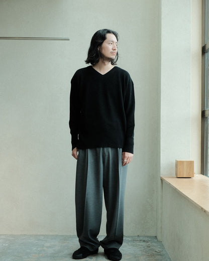 oira V neck pull over BLK (IFVP001)
