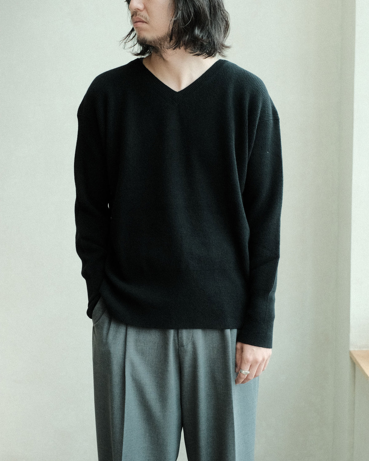 oira V neck pull over BLK (IFVP001)