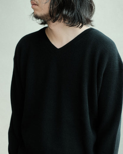 oira V neck pull over BLK (IFVP001)
