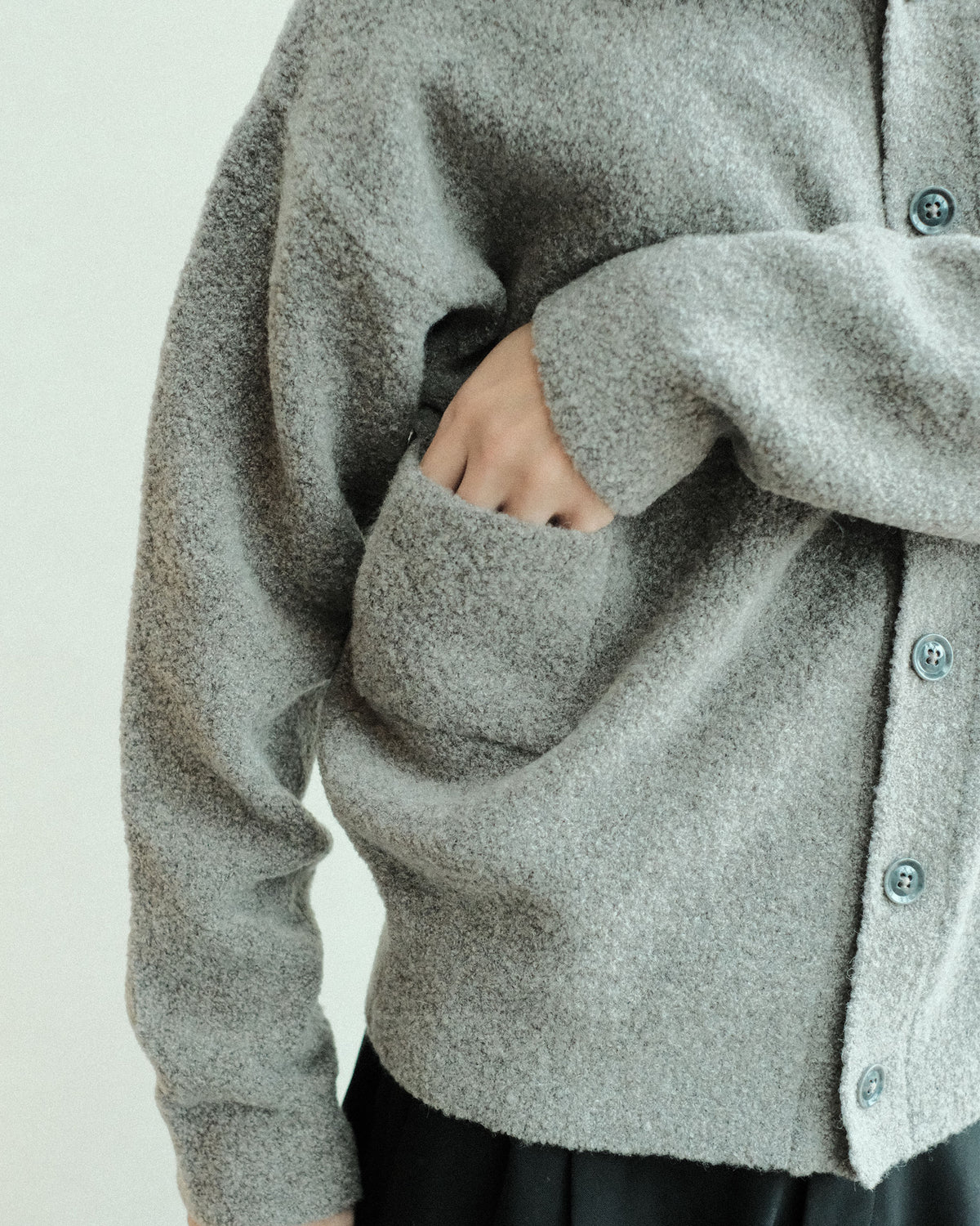 ABELIA EDOWARD GOUCHA Wana Cardigan Grey（26AKN38）