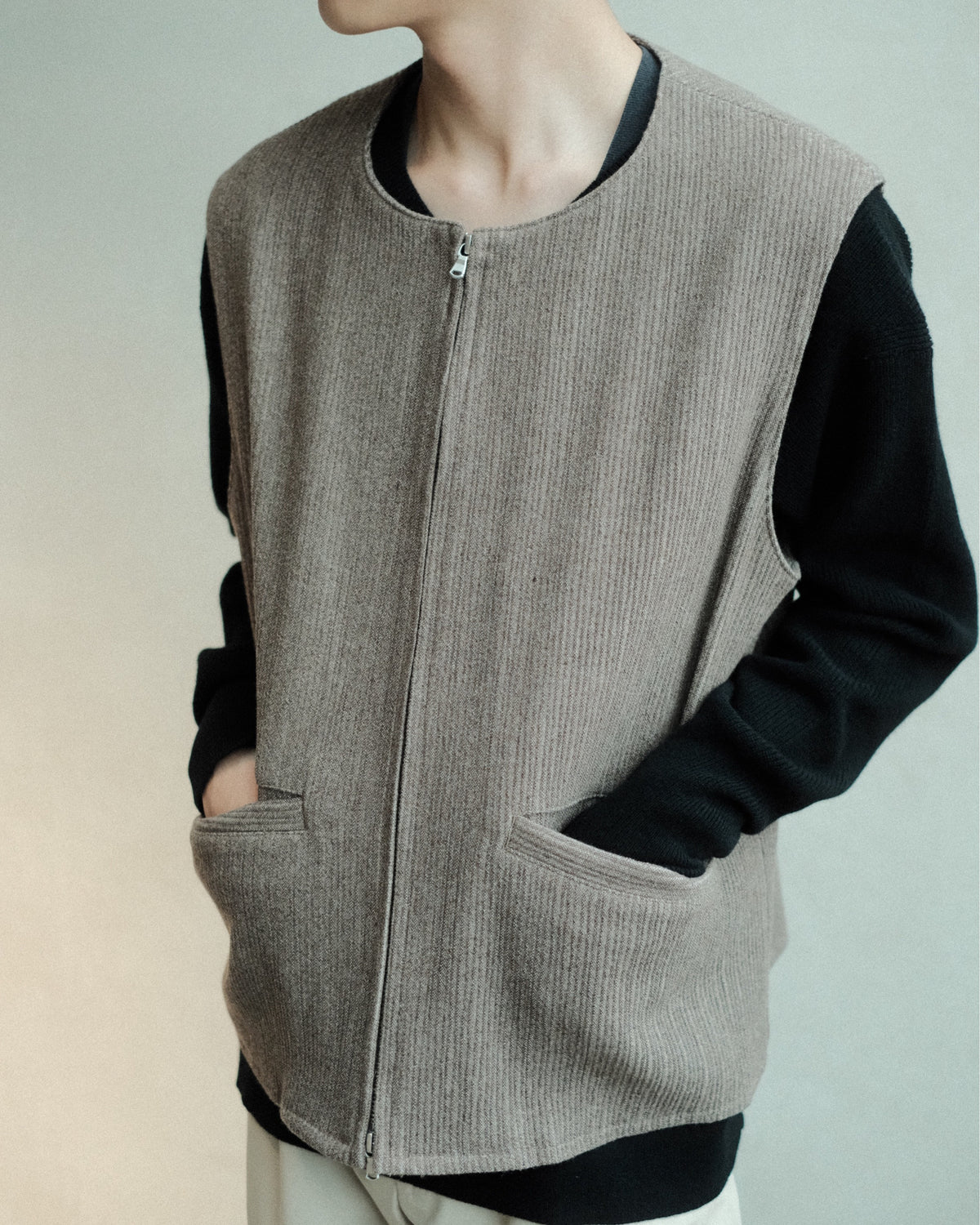 Ernie Palo Wool Corduroy Vest Top Brown EP12VT01 襟元・フロントジップとコーデュロイ生地の詳細